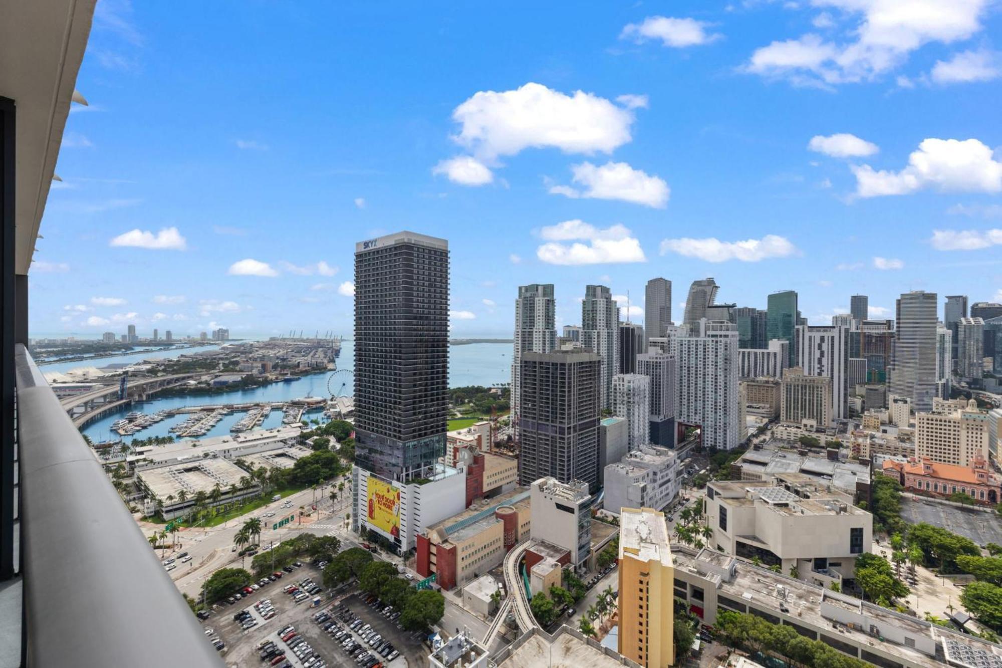 Apartamento Ultimate Elegance With Panoramic Views